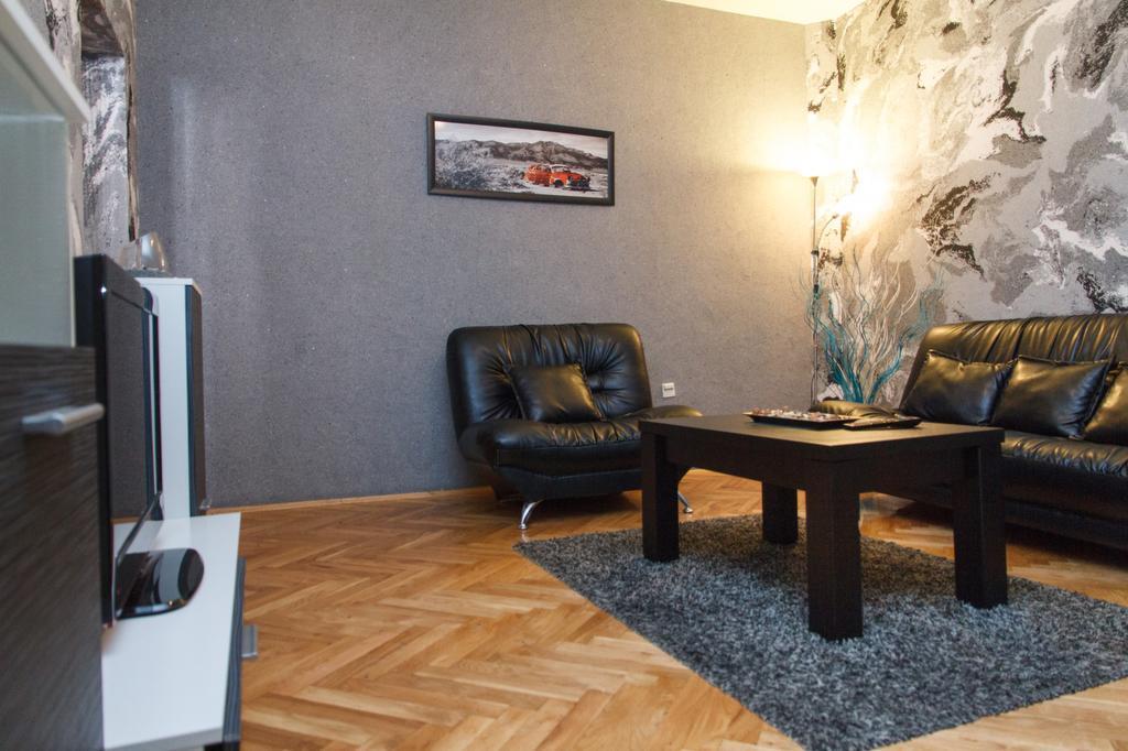 Apartment Aleksandar Βελιγράδι Εξωτερικό φωτογραφία